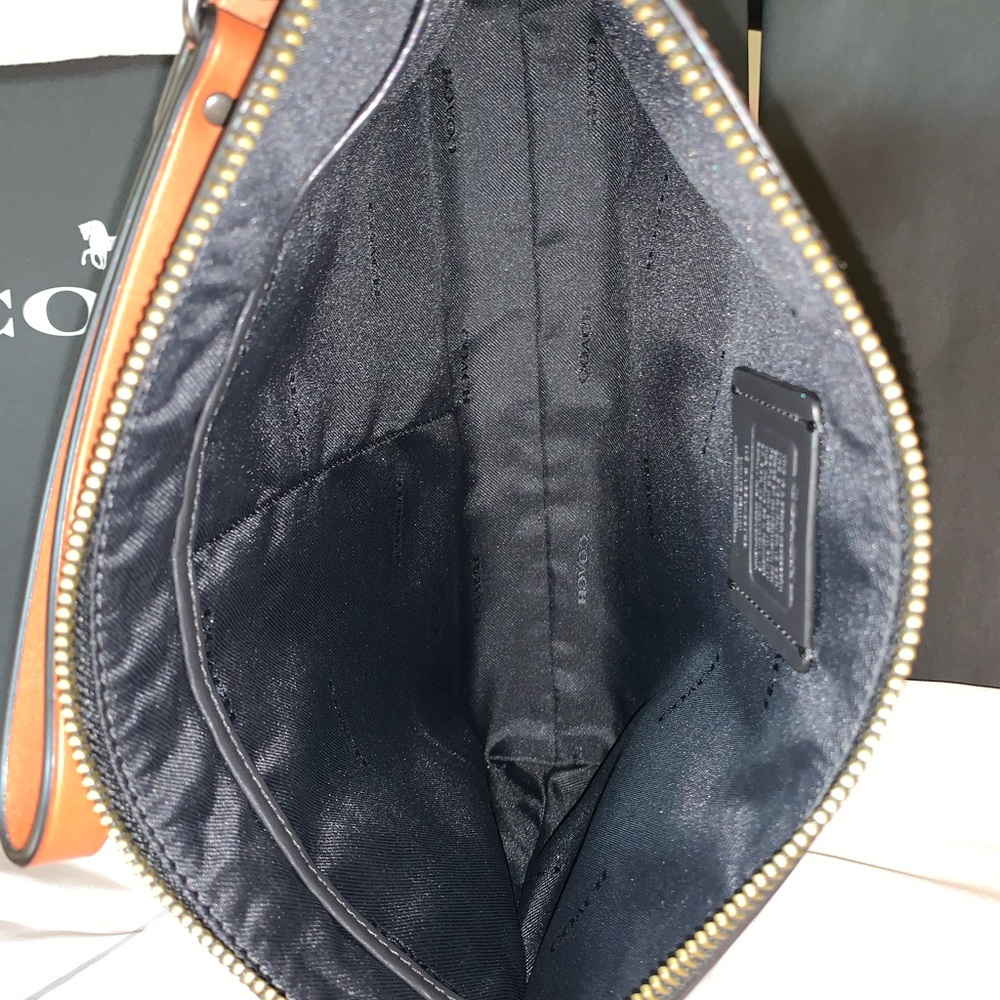 ***SOLD***NWOT COACH LTD EDITION Vandal Gummy Academy Pouch - Picture 8 of 14